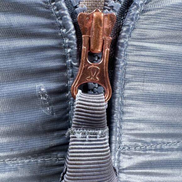 Lululemon Fluffin Awesome Down Puffer Jacket Women’s 4 Blue Hooded Full Zip READ - Picture 10 of 16